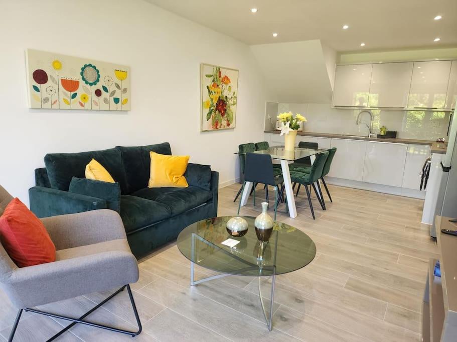 Paradigm Court, Modern 3-Bedroom Flat 1, Oxford Exteriör bild